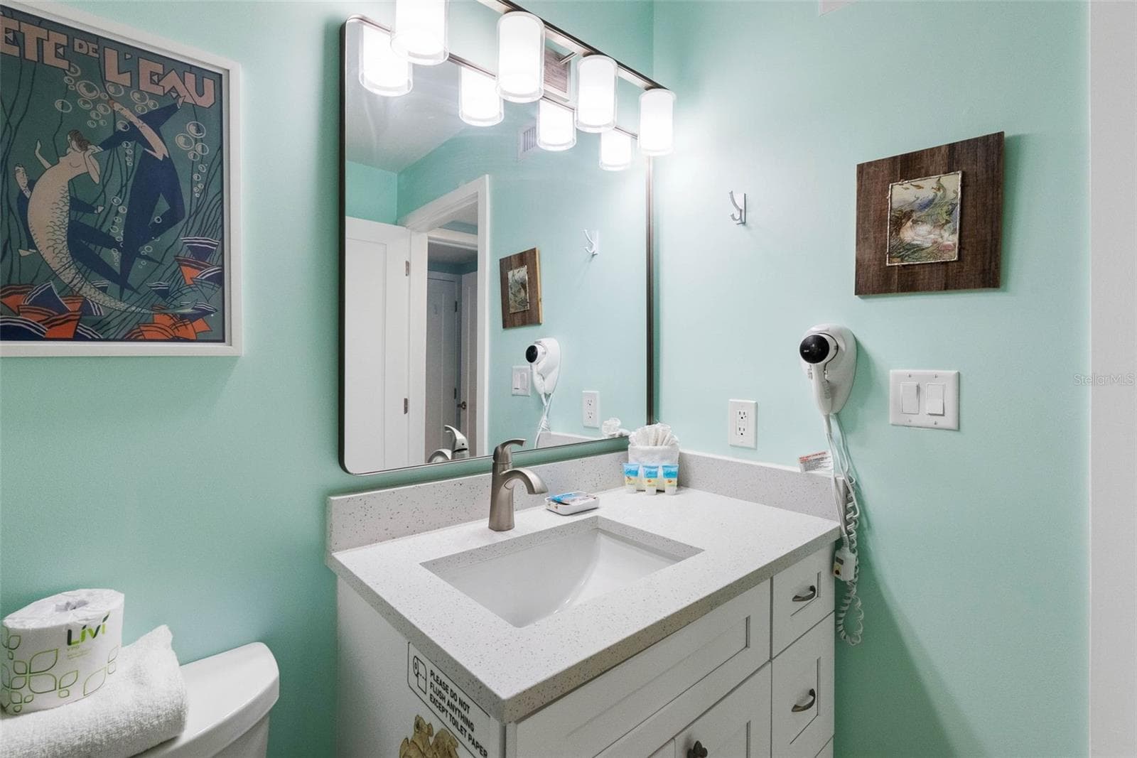 Condo - Hotel at 19417 GULF BLVD #C105, INDIAN SHORES, photo 17 of 46