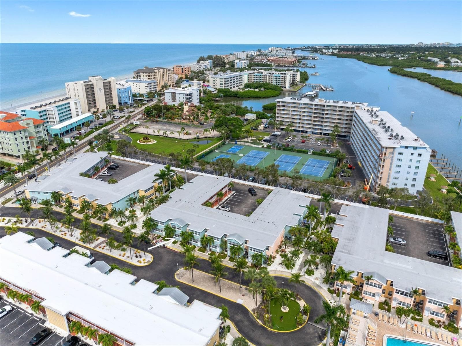 Condo - Hotel at 19417 GULF BLVD #C105, INDIAN SHORES, photo 41 of 46