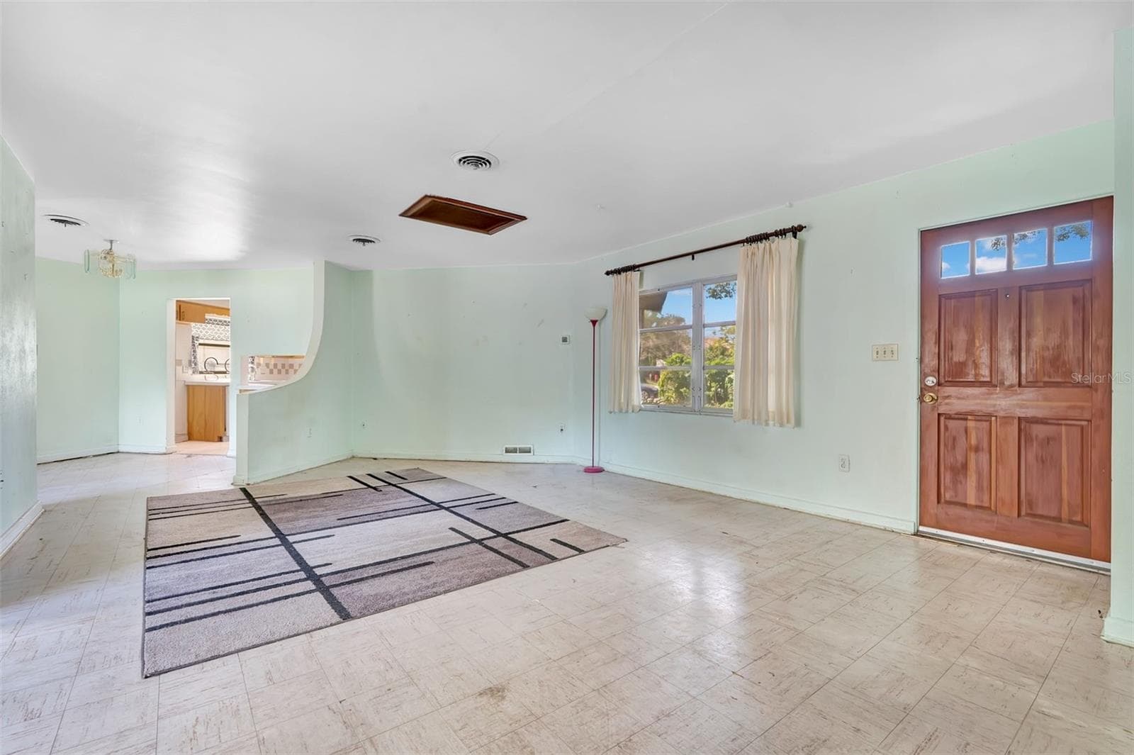 Single Family Residence at 4800 BEACH BLVD, ORLANDO, photo 5 of 34