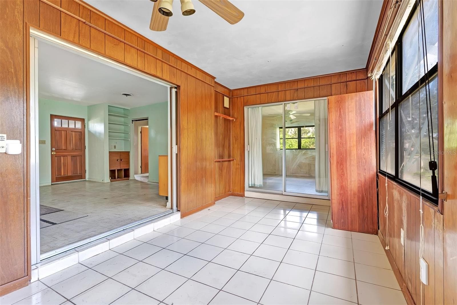 Single Family Residence at 4800 BEACH BLVD, ORLANDO, photo 11 of 34