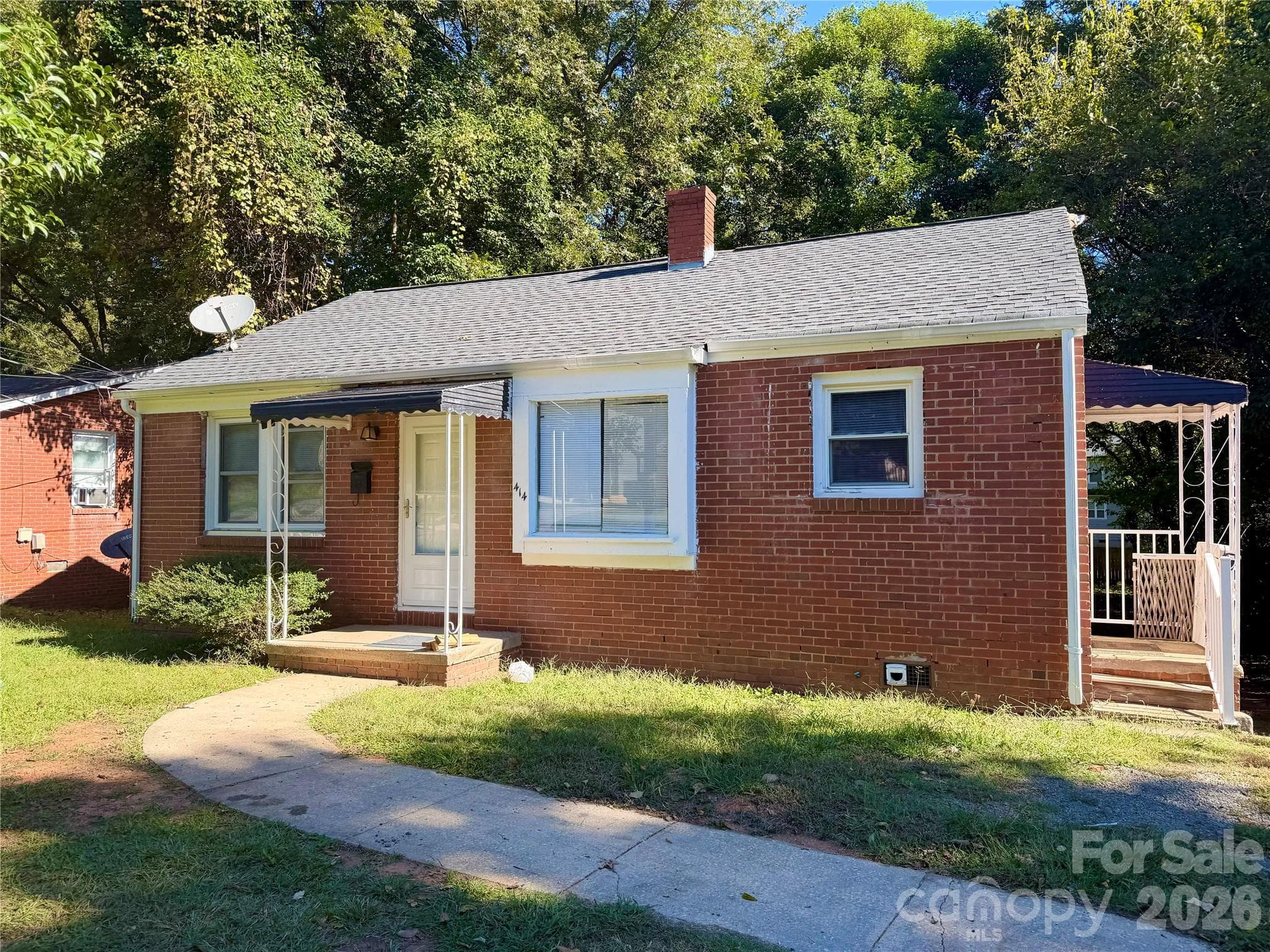 Single Family Residence at 414 Norris Avenue, Charlotte, photo 2 of 5