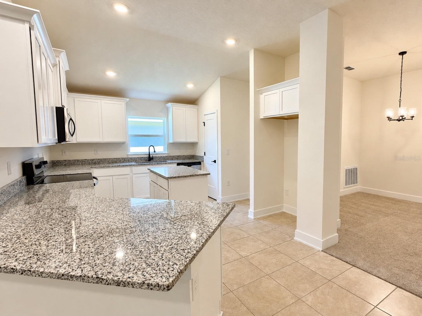 Single Family Residence at 7702 BENT TREE LOOP, ST CLOUD, photo 4 of 18