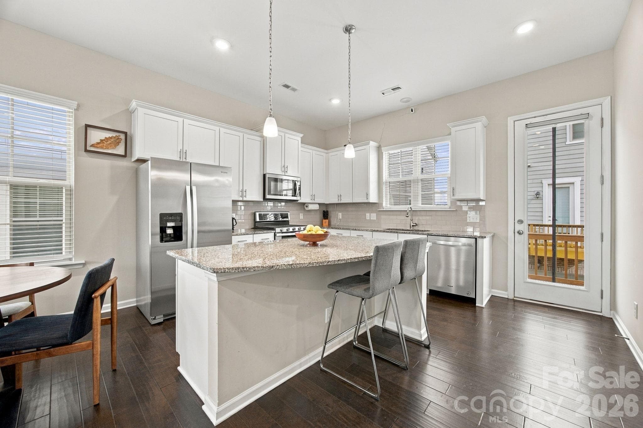 Townhouse at 1021 Doveridge Street, Charlotte, photo 3 of 32