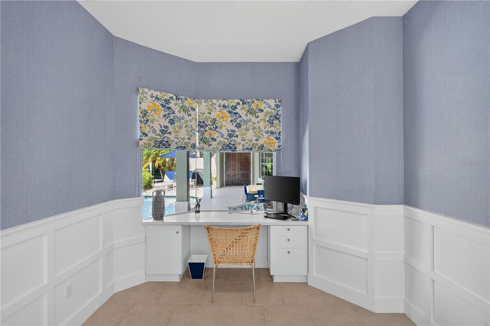 Single Family Residence at 2071 INDIAN SUMMER LN, VERO BEACH, photo 17 of 25