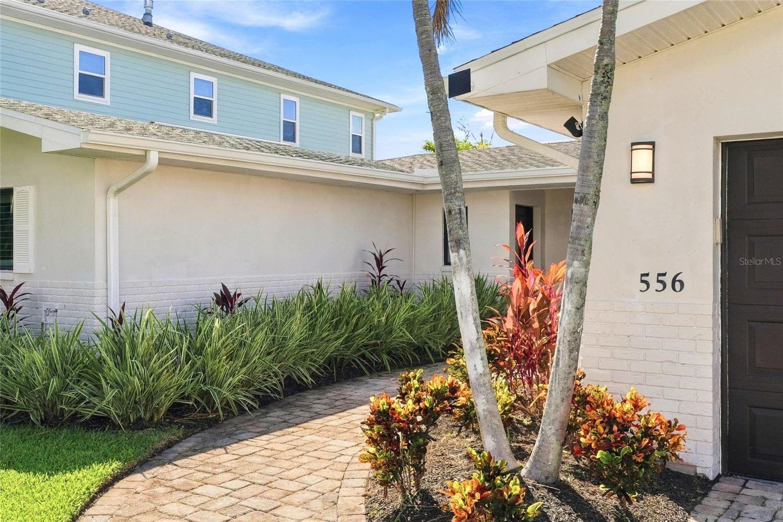 Entryway - 556 JOHNS PASS AVE, MADEIRA BEACH
