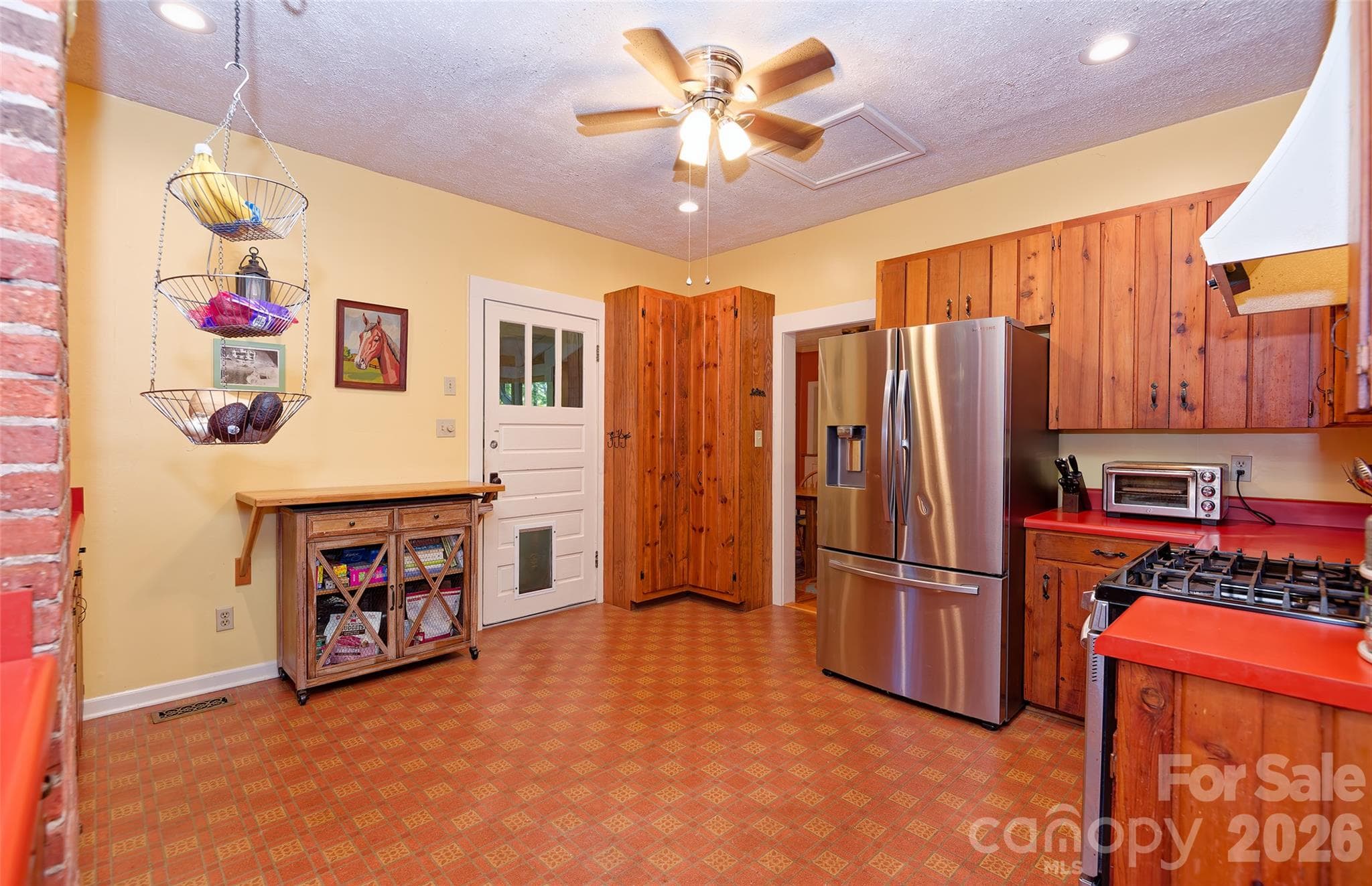 Single Family Residence at 700 N Trade Avenue, Landrum, photo 16 of 48