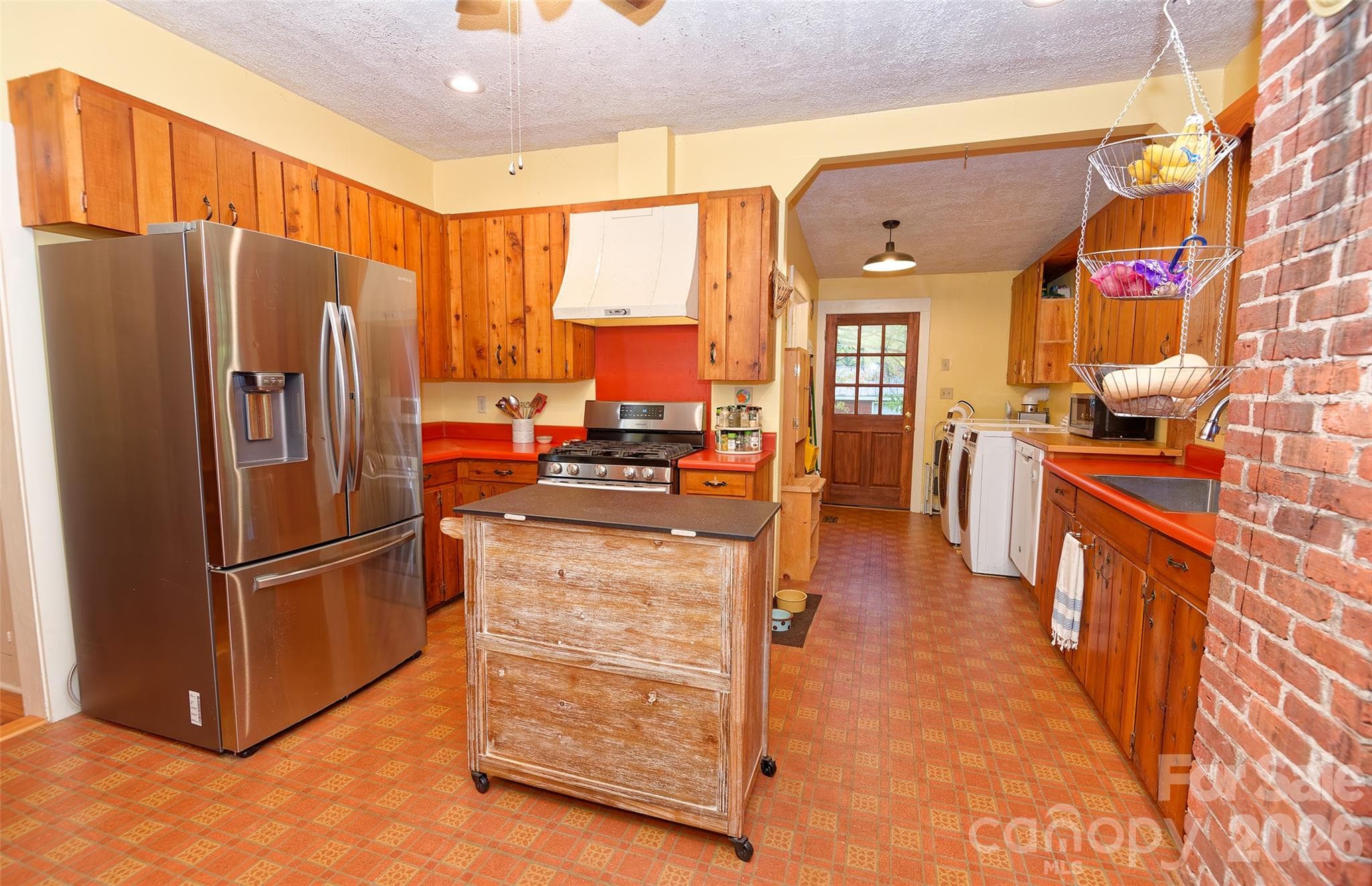 Single Family Residence at 700 N Trade Avenue, Landrum, photo 18 of 48