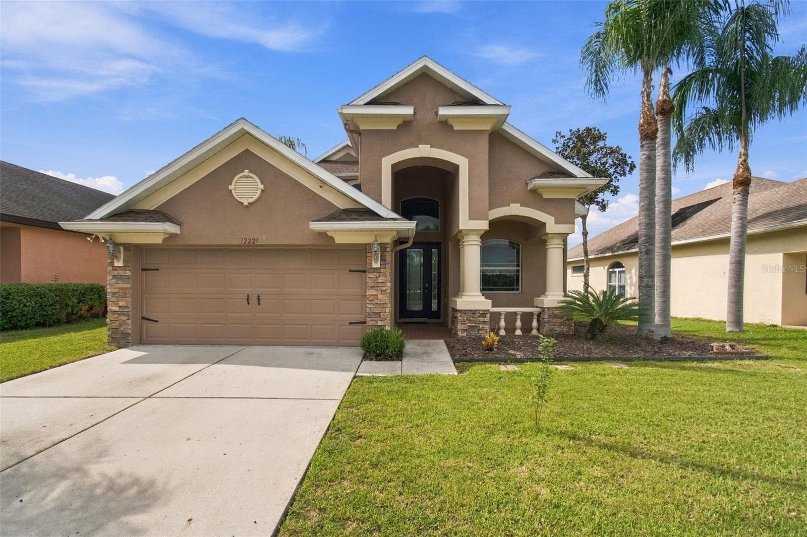 Single Family Residence at 12227 OAK RAMBLE DR, SPRING HILL, photo 5 of 70