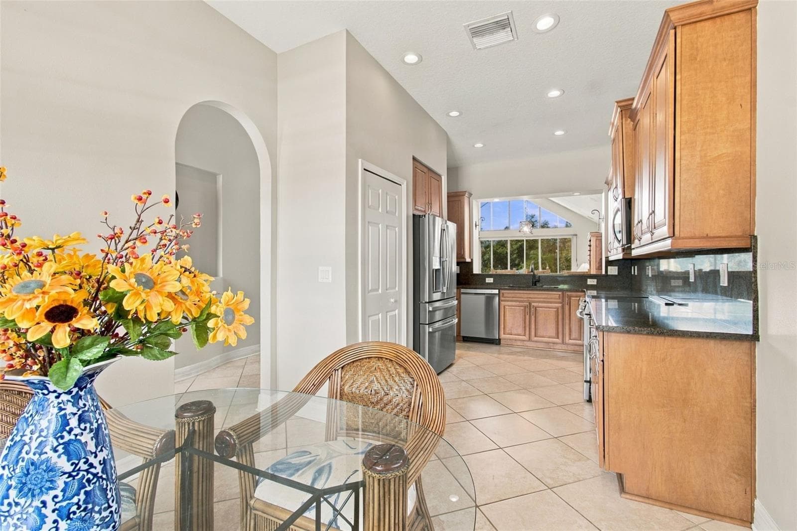 Single Family Residence at 12227 OAK RAMBLE DR, SPRING HILL, photo 10 of 70