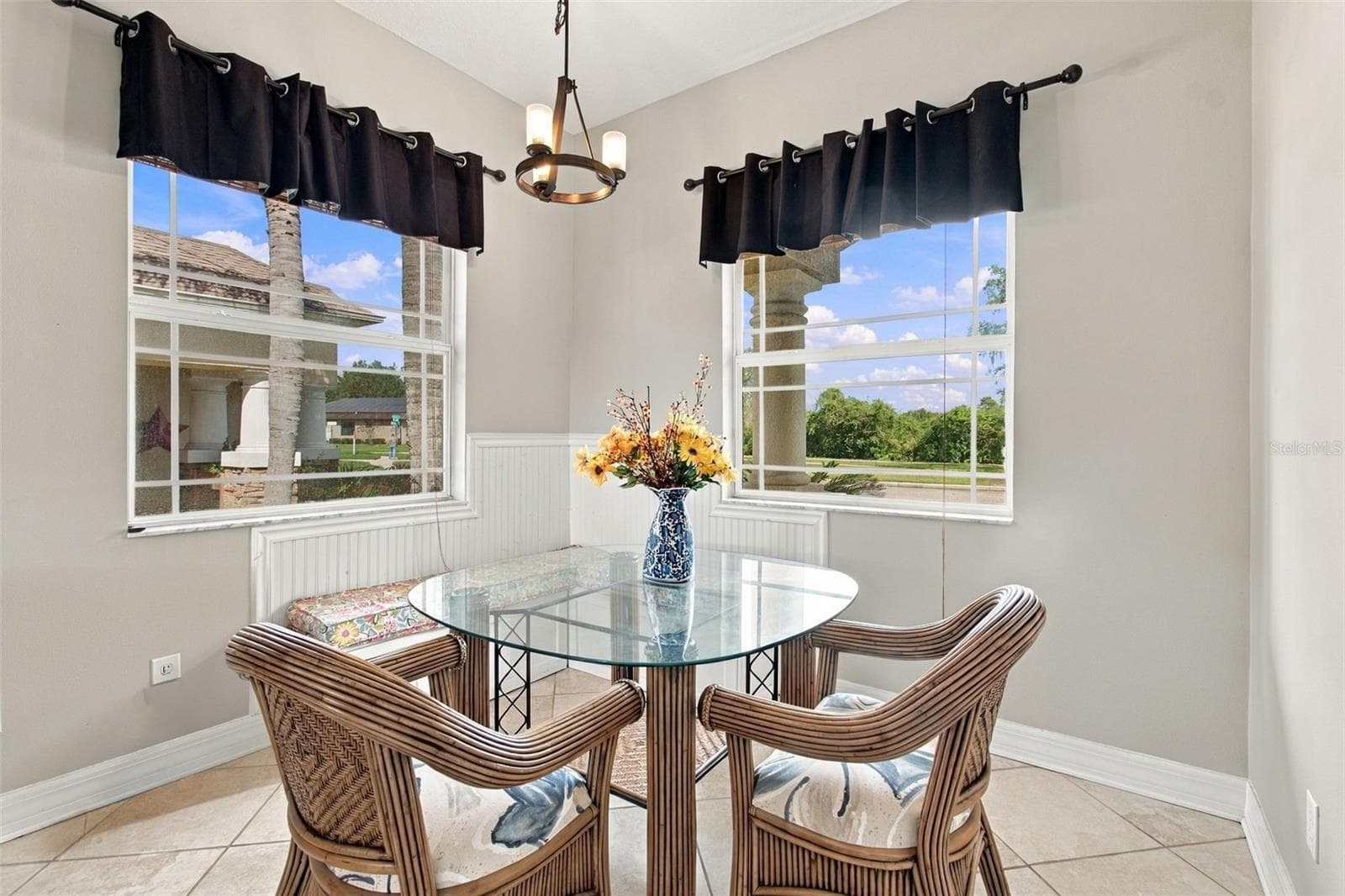 Single Family Residence at 12227 OAK RAMBLE DR, SPRING HILL, photo 12 of 70