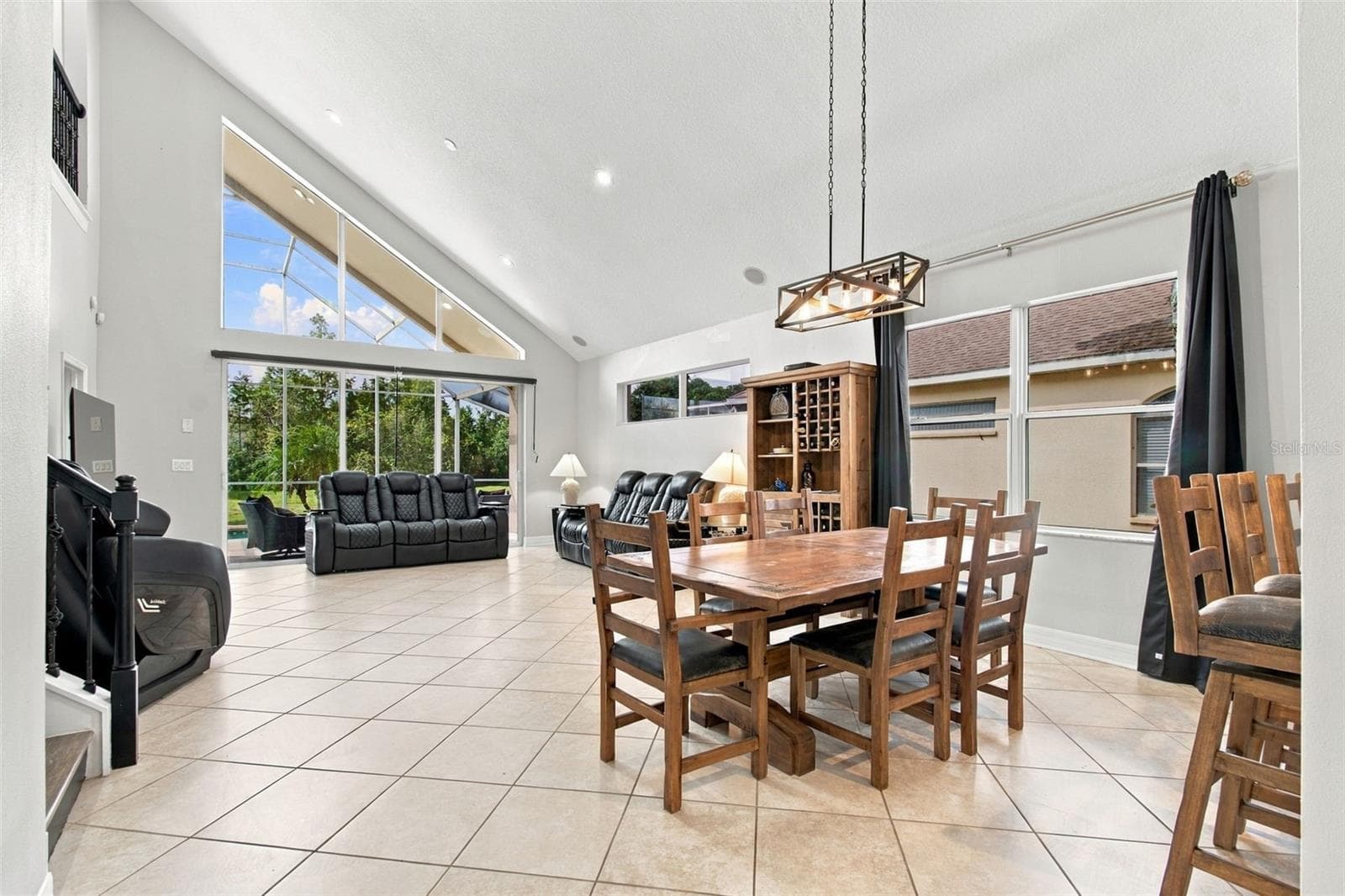 Single Family Residence at 12227 OAK RAMBLE DR, SPRING HILL, photo 15 of 70