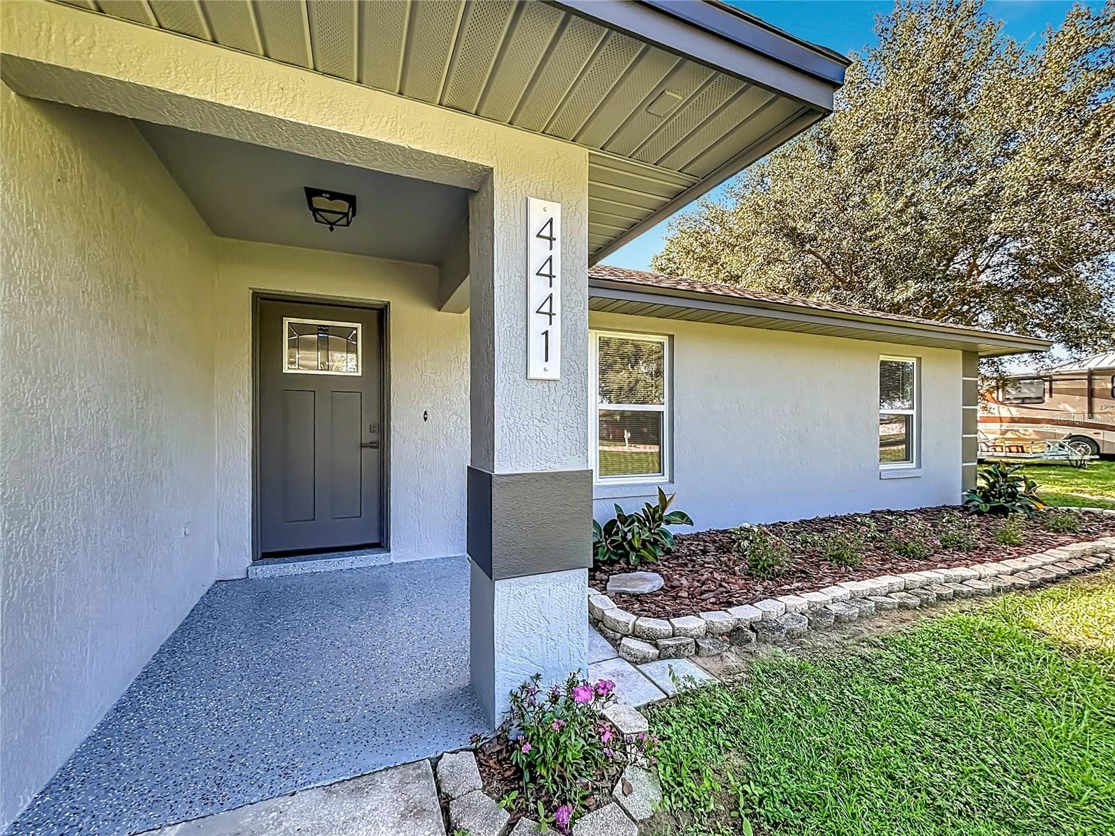 Single Family Residence at 4441 IRIS ST N, LAKELAND, photo 2 of 54