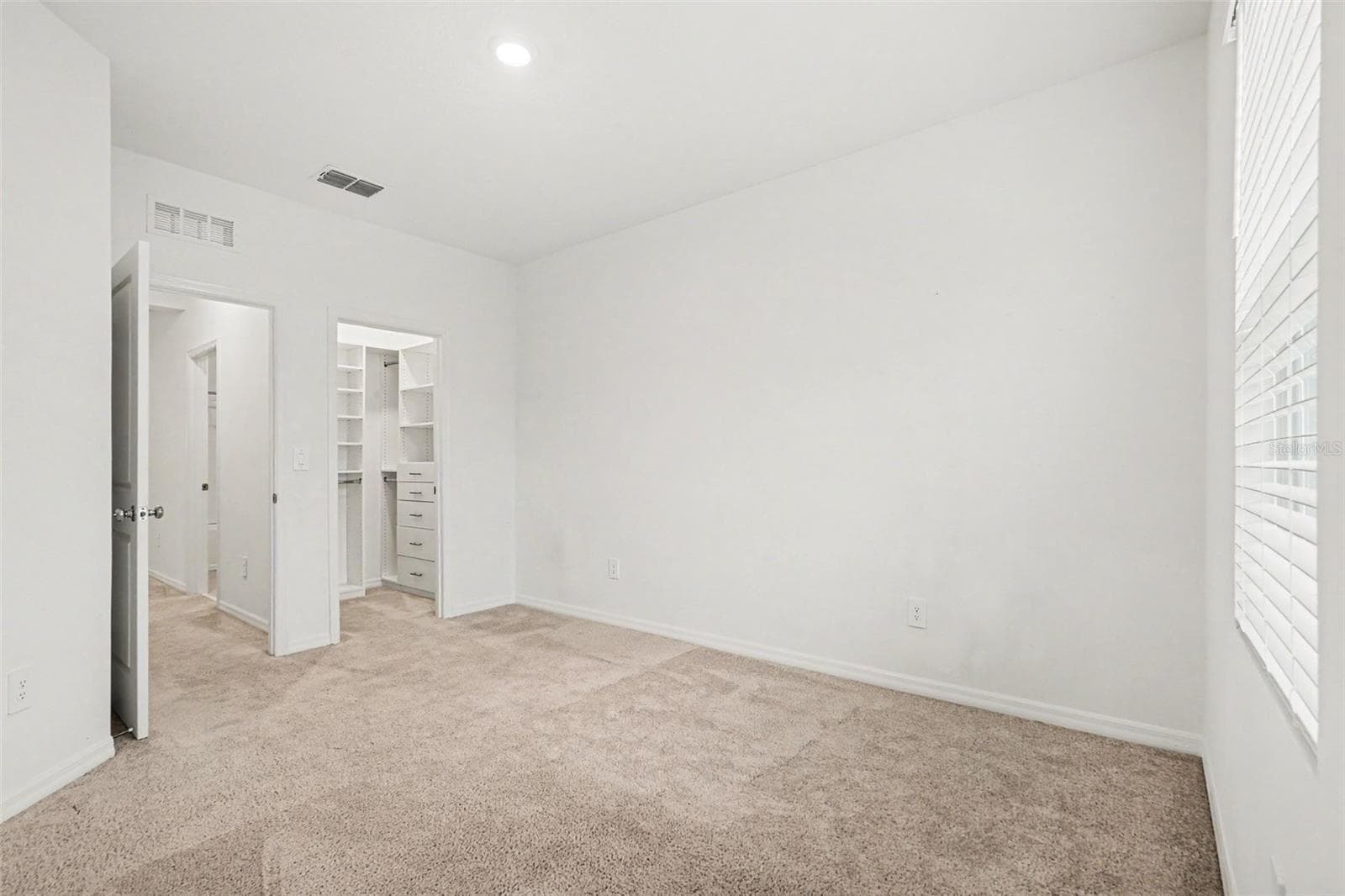 Townhouse at 3332 LAPIS LAKE DR, ZEPHYRHILLS, photo 18 of 32