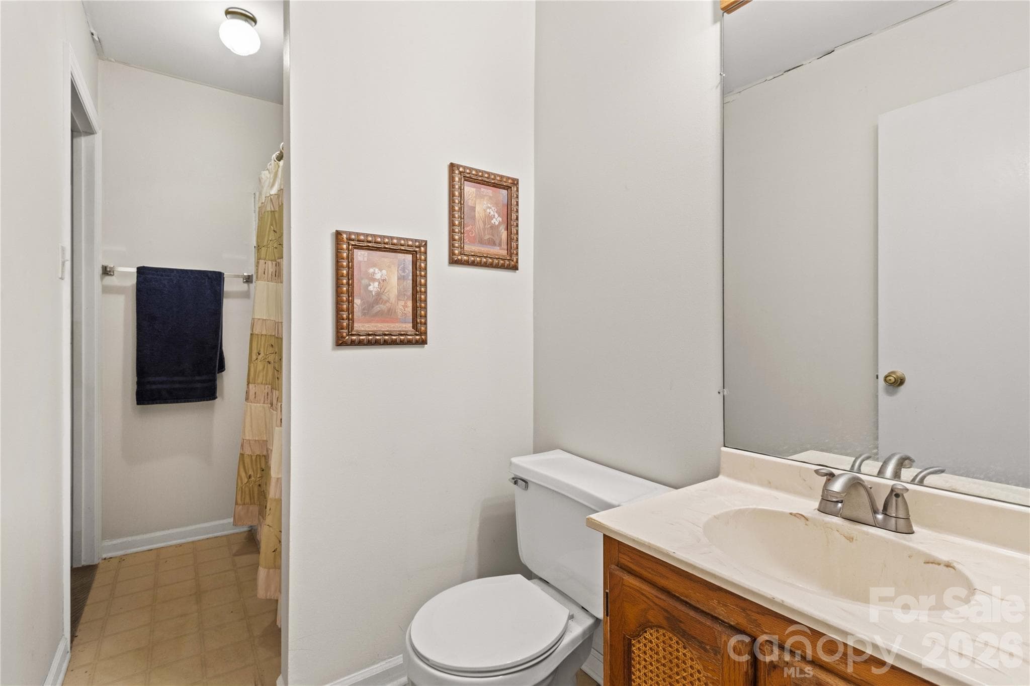 Single Family Residence at 231 King David Lane, Gastonia, photo 14 of 29