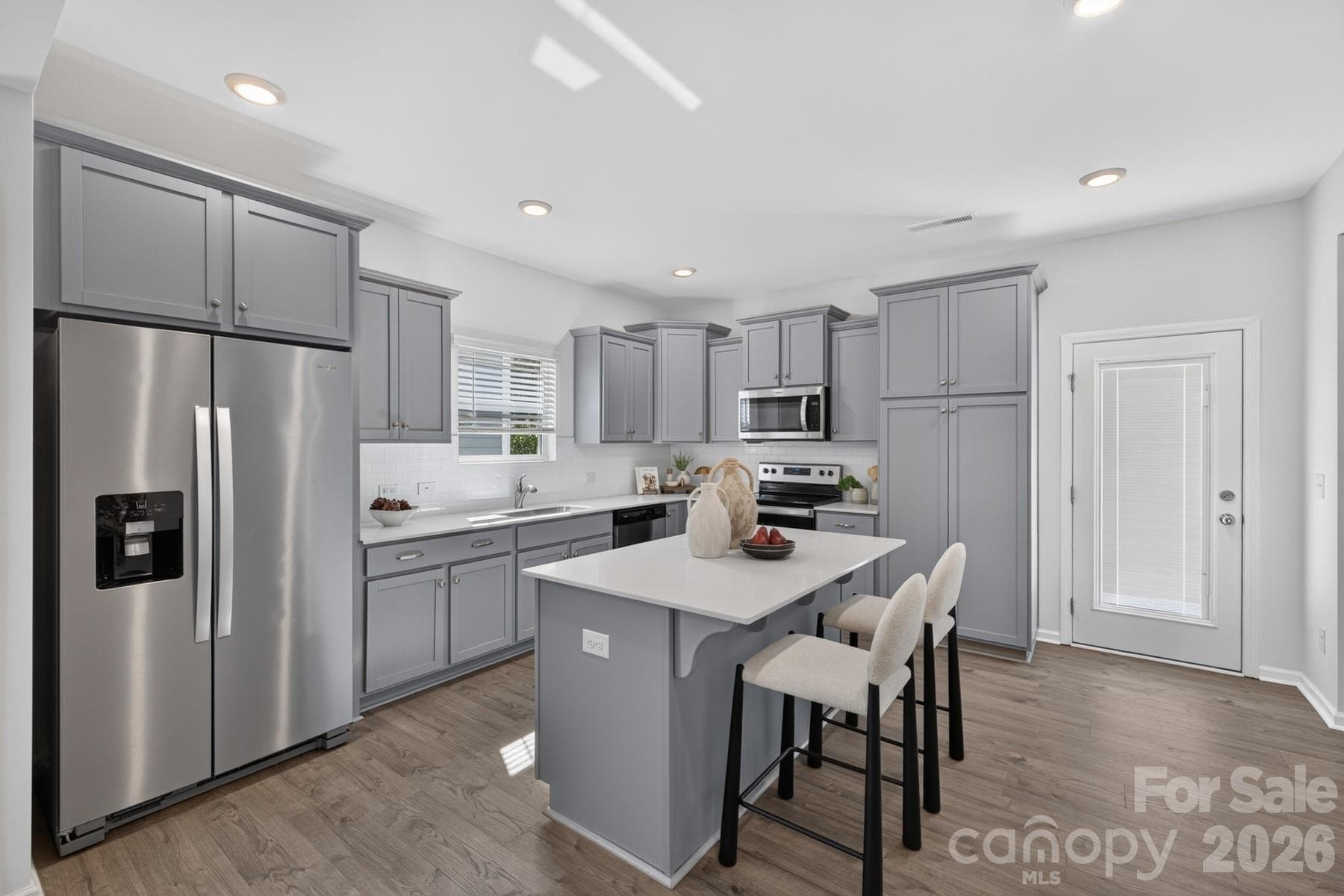 Single Family Residence at 812 Scotch Meadows Loop, Monroe, photo 5 of 33
