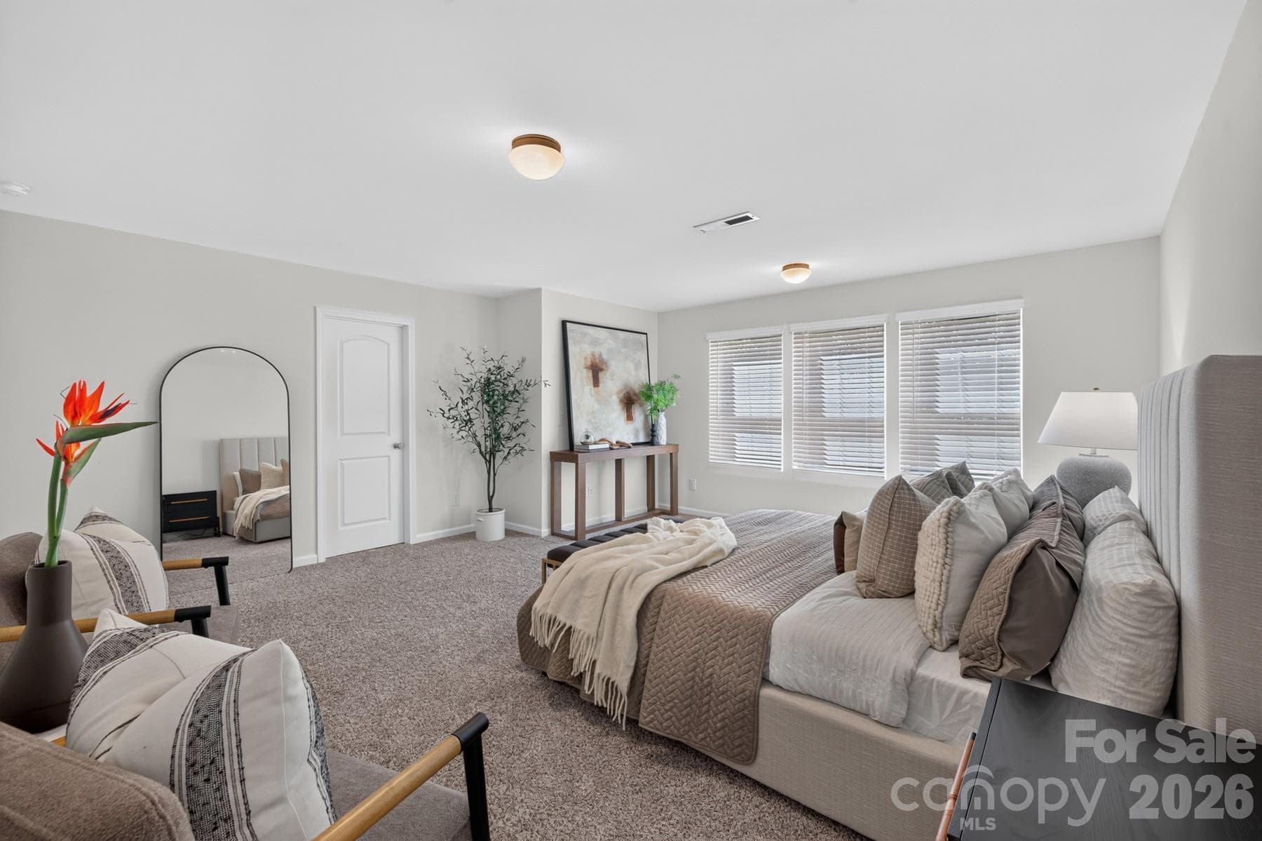 Single Family Residence at 812 Scotch Meadows Loop, Monroe, photo 17 of 33