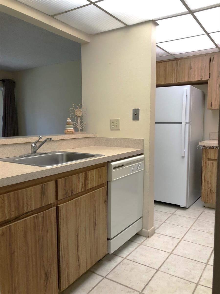 Condominium at 120 HIBISCUS WOODS CT #8D, DELTONA, photo 12 of 27