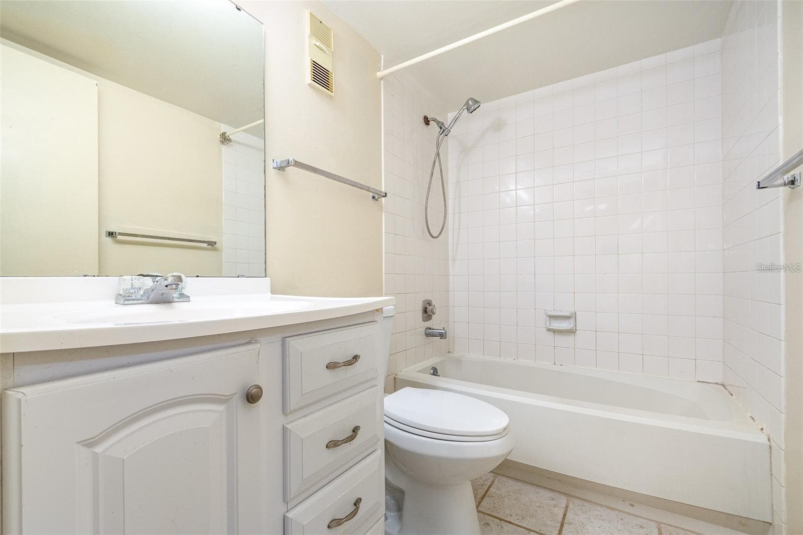 Condominium at 120 HIBISCUS WOODS CT #8D, DELTONA, photo 13 of 27