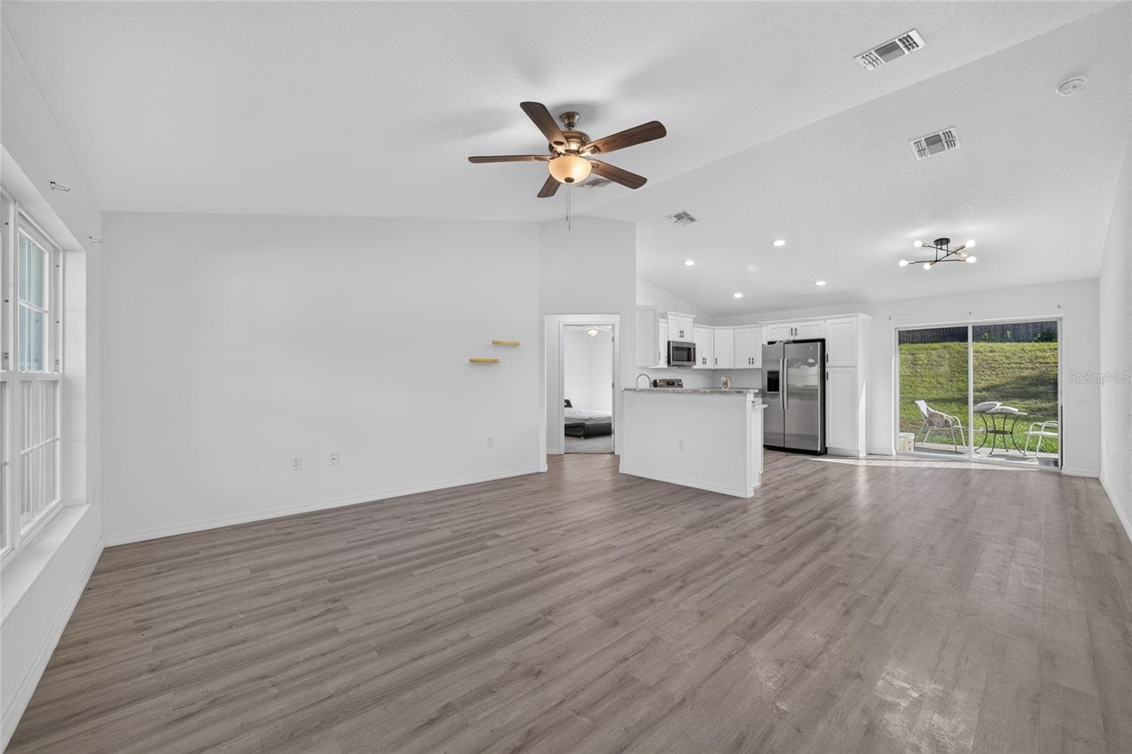 Single Family Residence at 23330 SW MARINE BLVD, DUNNELLON, photo 8 of 46