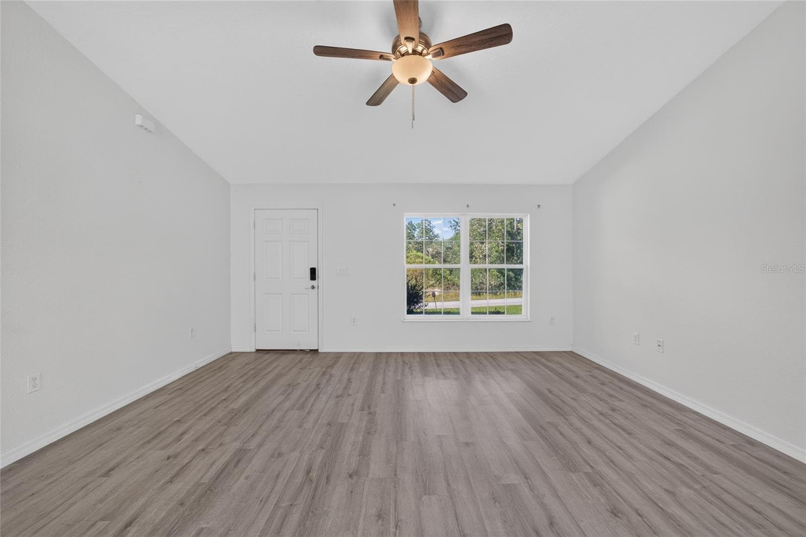 Single Family Residence at 23330 SW MARINE BLVD, DUNNELLON, photo 11 of 46