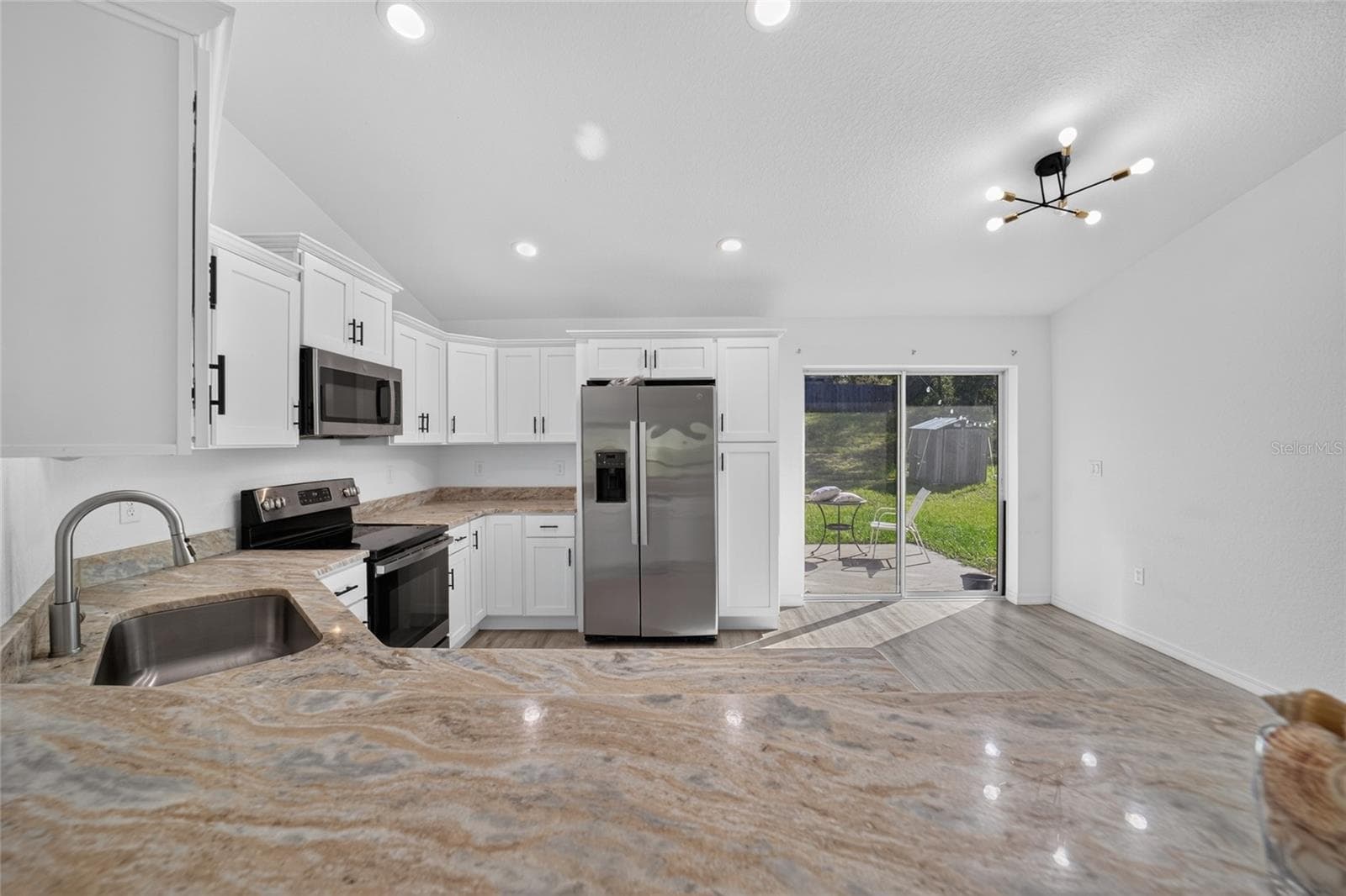 Single Family Residence at 23330 SW MARINE BLVD, DUNNELLON, photo 22 of 46