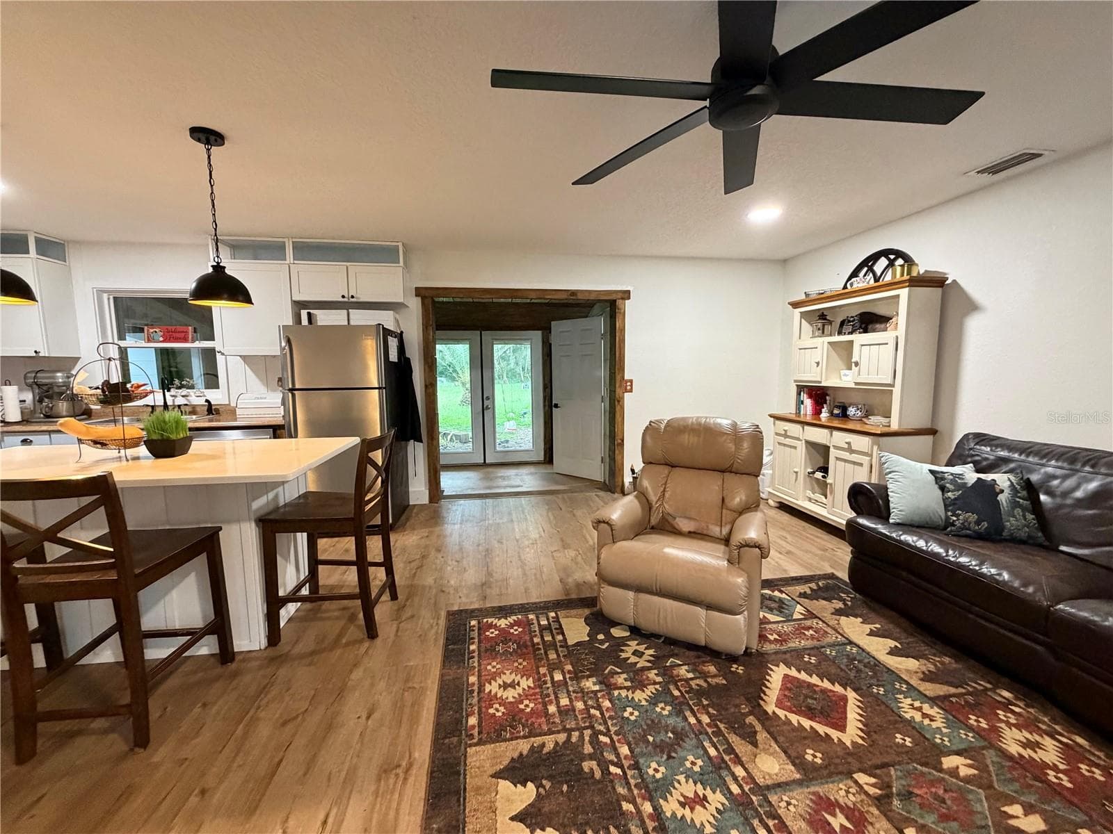 Single Family Residence at 525 OLD DIXIE LN, OAK HILL, photo 9 of 45
