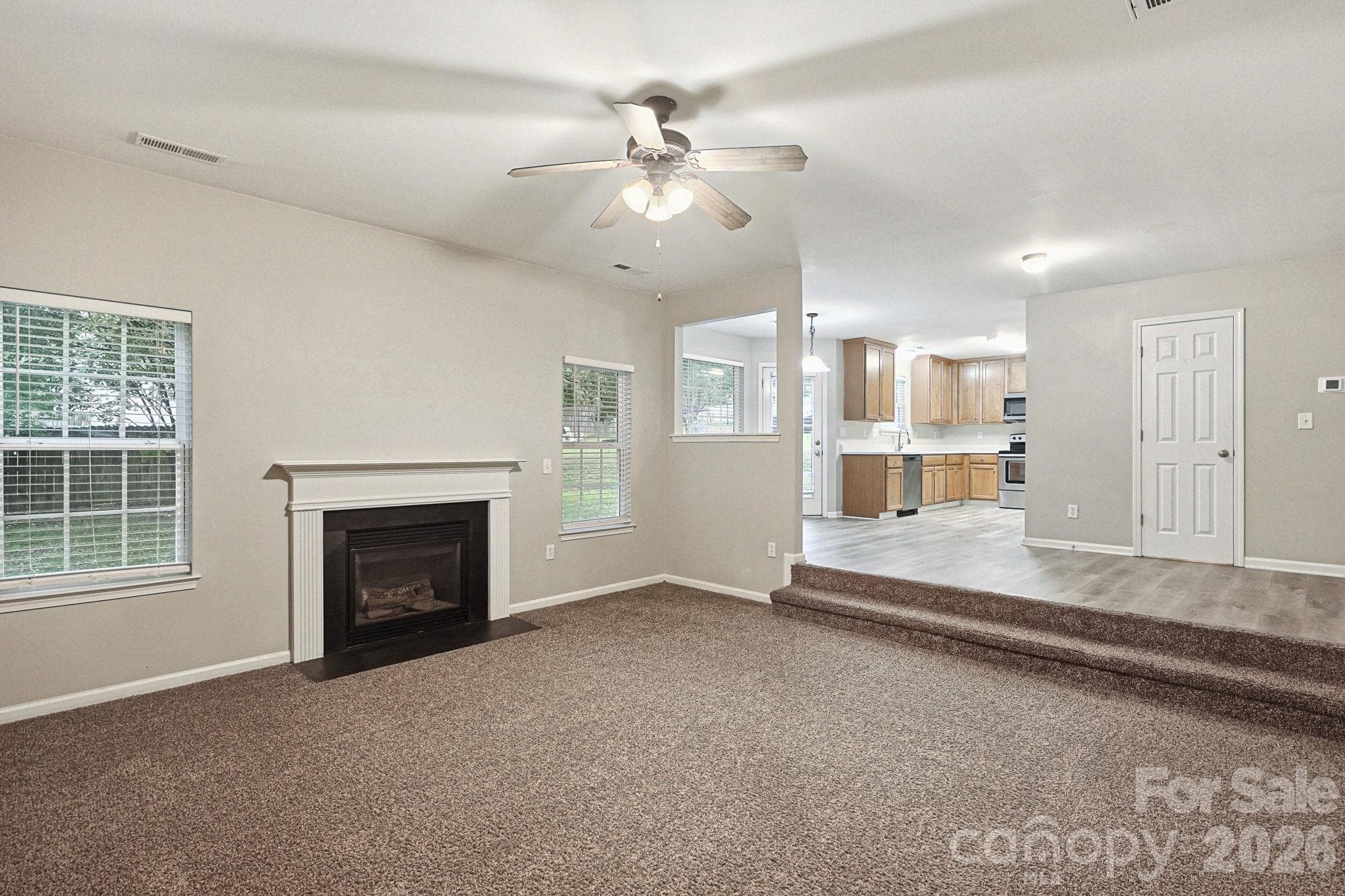 Single Family Residence at 3912 Parkers Fry Street, Fort Mill, photo 9 of 36