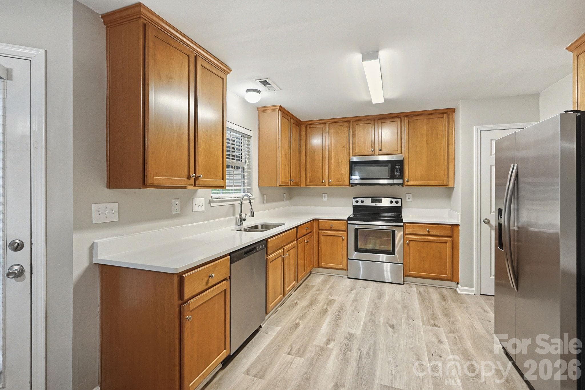 Single Family Residence at 3912 Parkers Fry Street, Fort Mill, photo 18 of 36