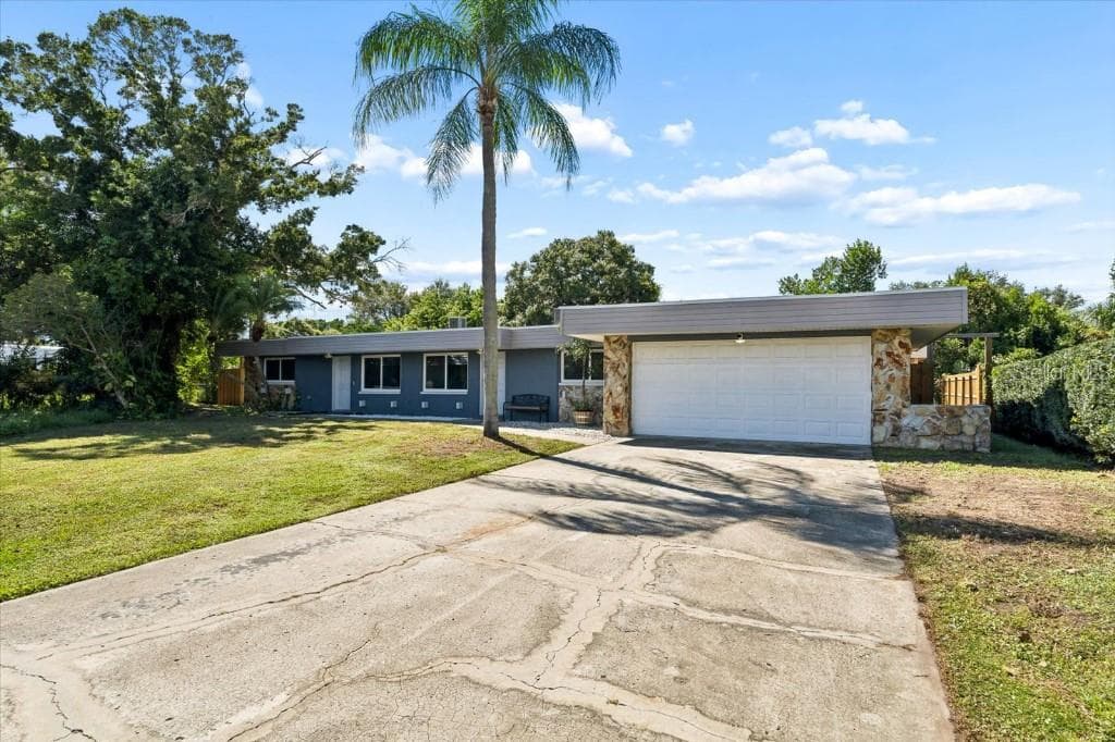 Half Duplex at 3301 SHERWOOD DR, LARGO, photo 2 of 49
