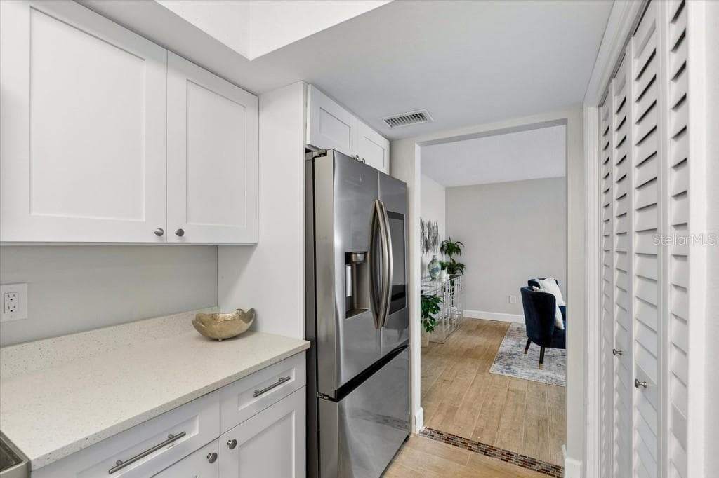 Half Duplex at 3301 SHERWOOD DR, LARGO, photo 12 of 49