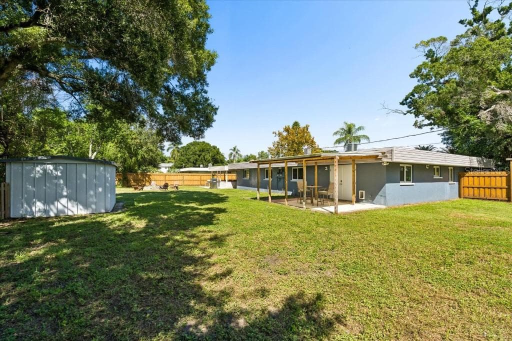 Half Duplex at 3301 SHERWOOD DR, LARGO, photo 42 of 49