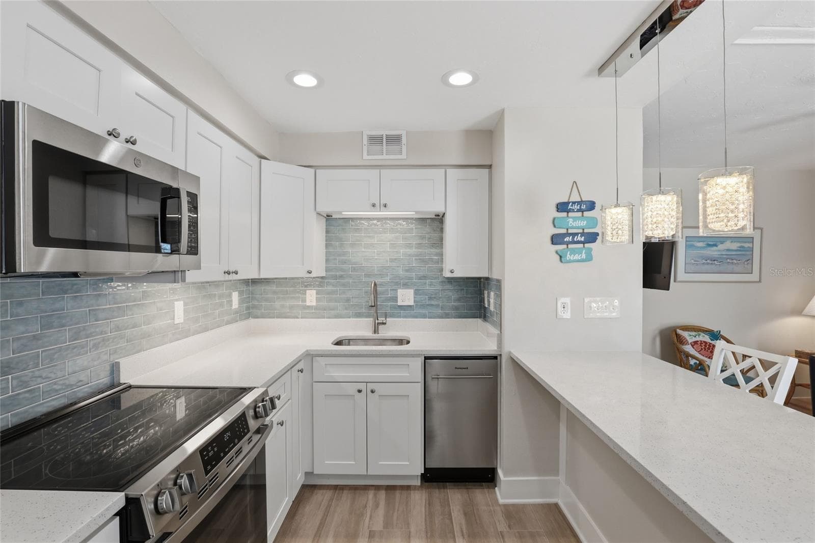 Condominium at 5950 MIDNIGHT PASS RD #101, SARASOTA, photo 10 of 53