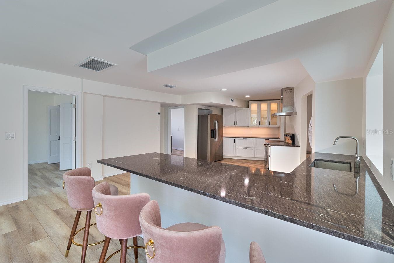 Single Family Residence at 451 PALM IS NE, CLEARWATER BEACH, photo 11 of 39