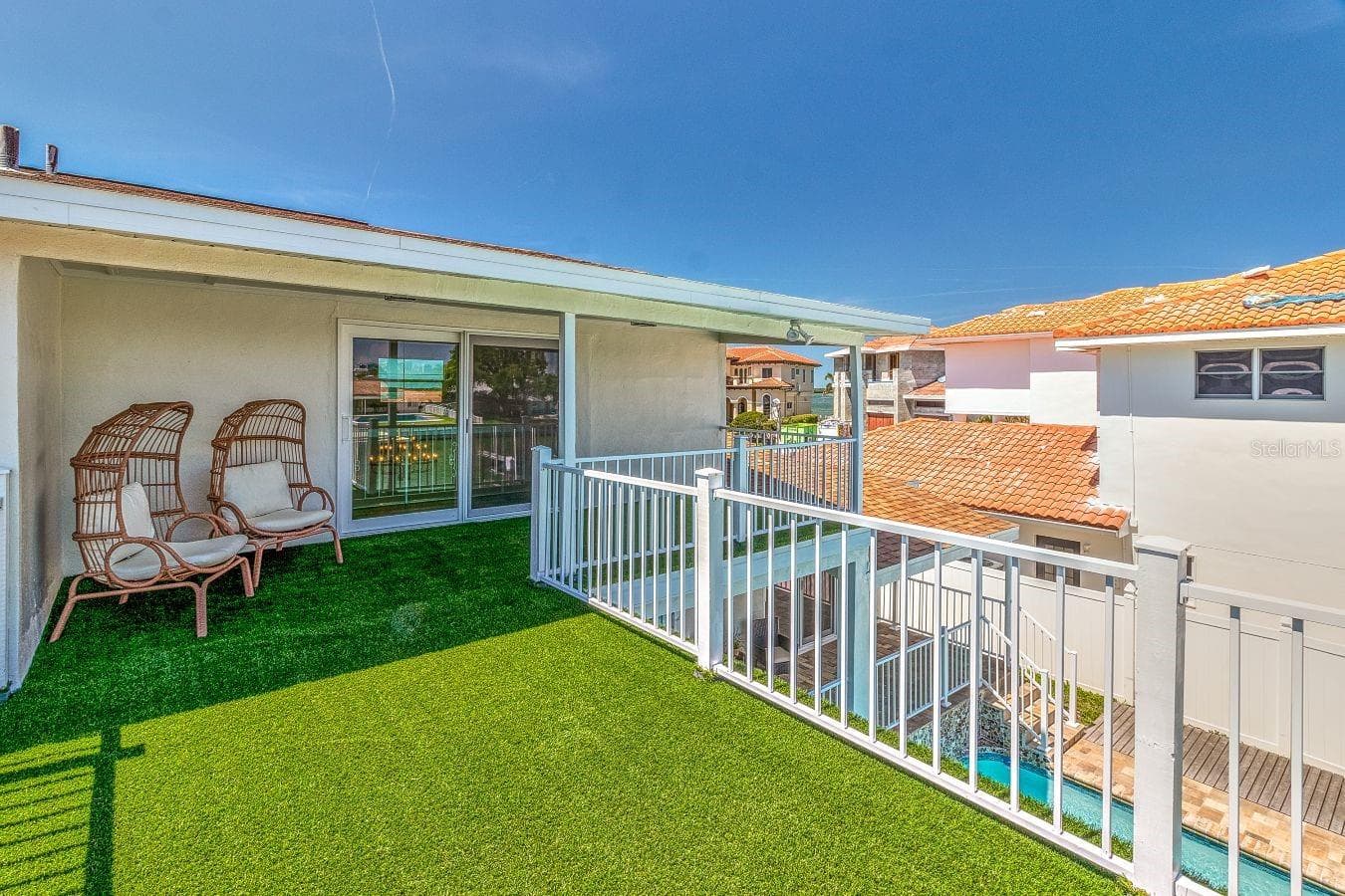 Single Family Residence at 451 PALM IS NE, CLEARWATER BEACH, photo 27 of 39