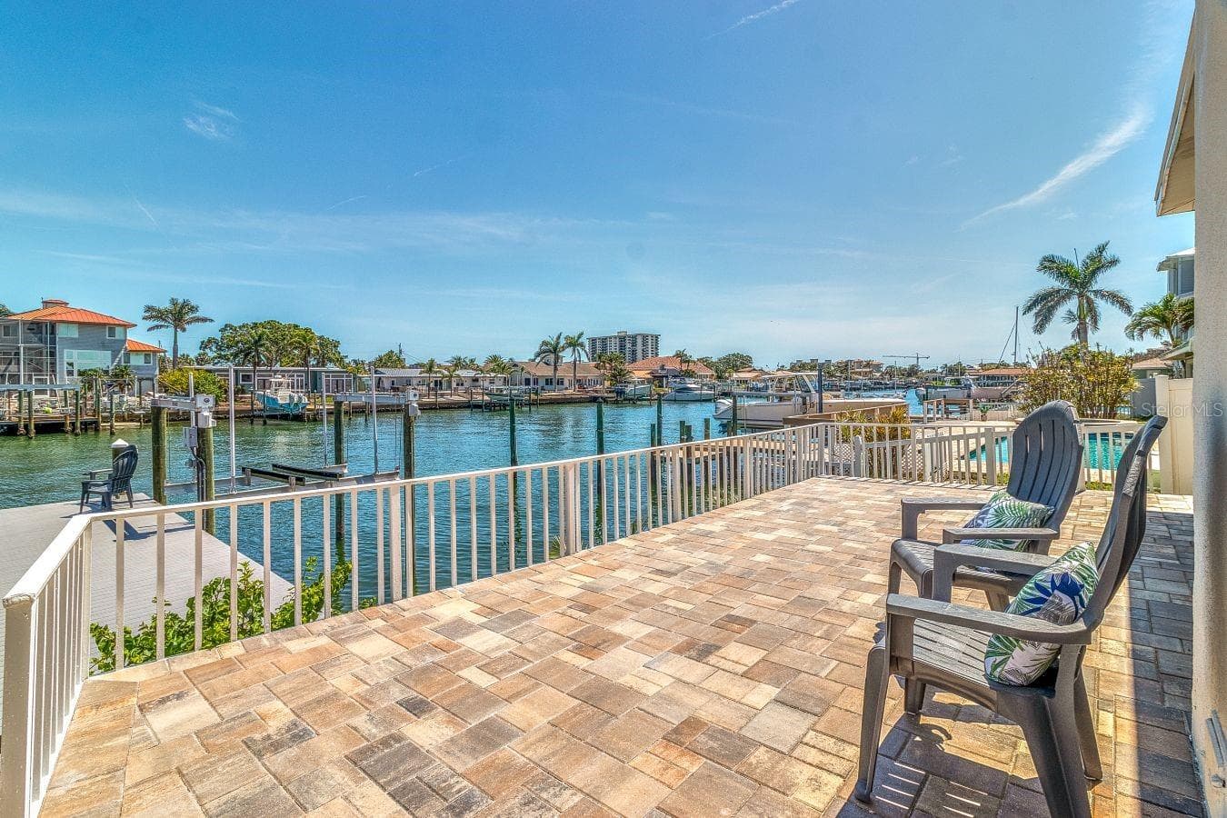 Single Family Residence at 451 PALM IS NE, CLEARWATER BEACH, photo 32 of 39