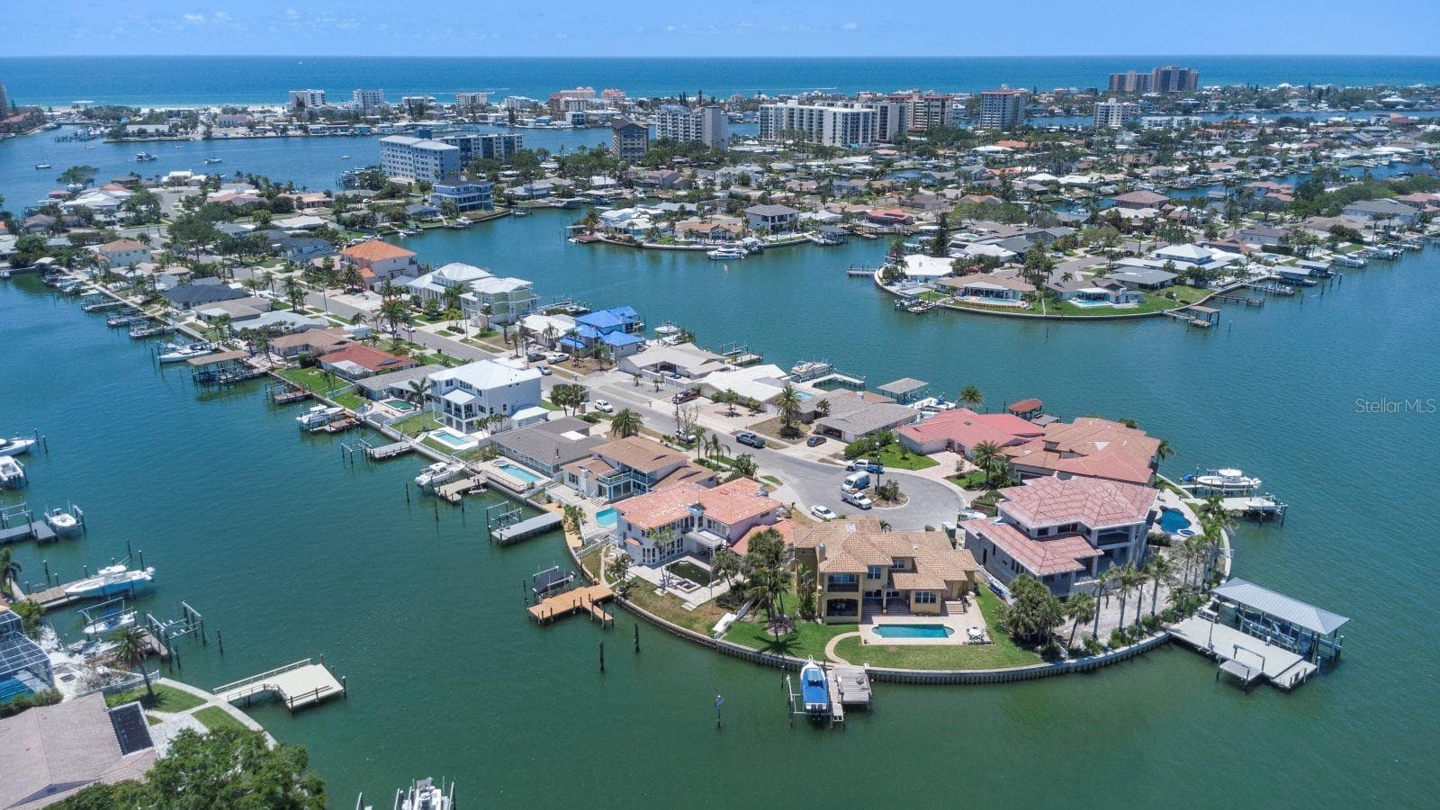 Single Family Residence at 451 PALM IS NE, CLEARWATER BEACH, photo 38 of 39