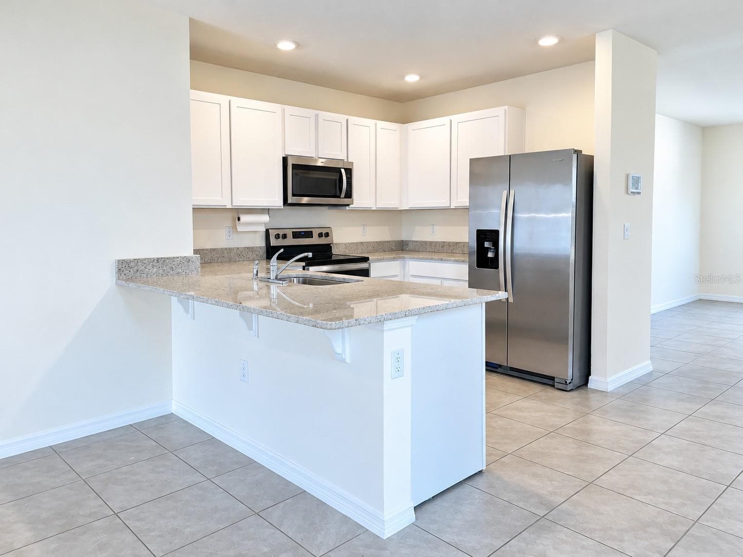 Single Family Residence at 17043 OVAL RUM DR, WIMAUMA, photo 12 of 30
