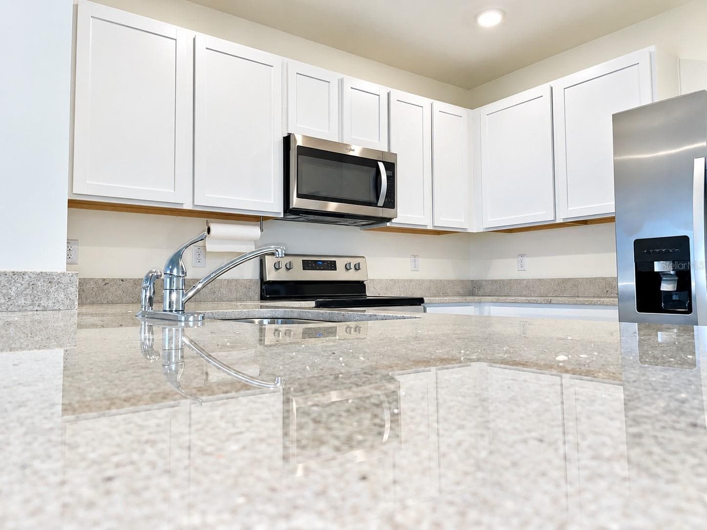 Single Family Residence at 17043 OVAL RUM DR, WIMAUMA, photo 18 of 30