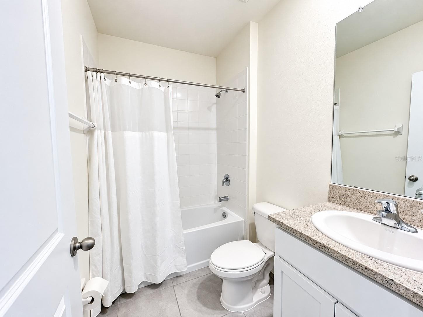 2nd Bathroom - 17043 OVAL RUM DR, WIMAUMA
