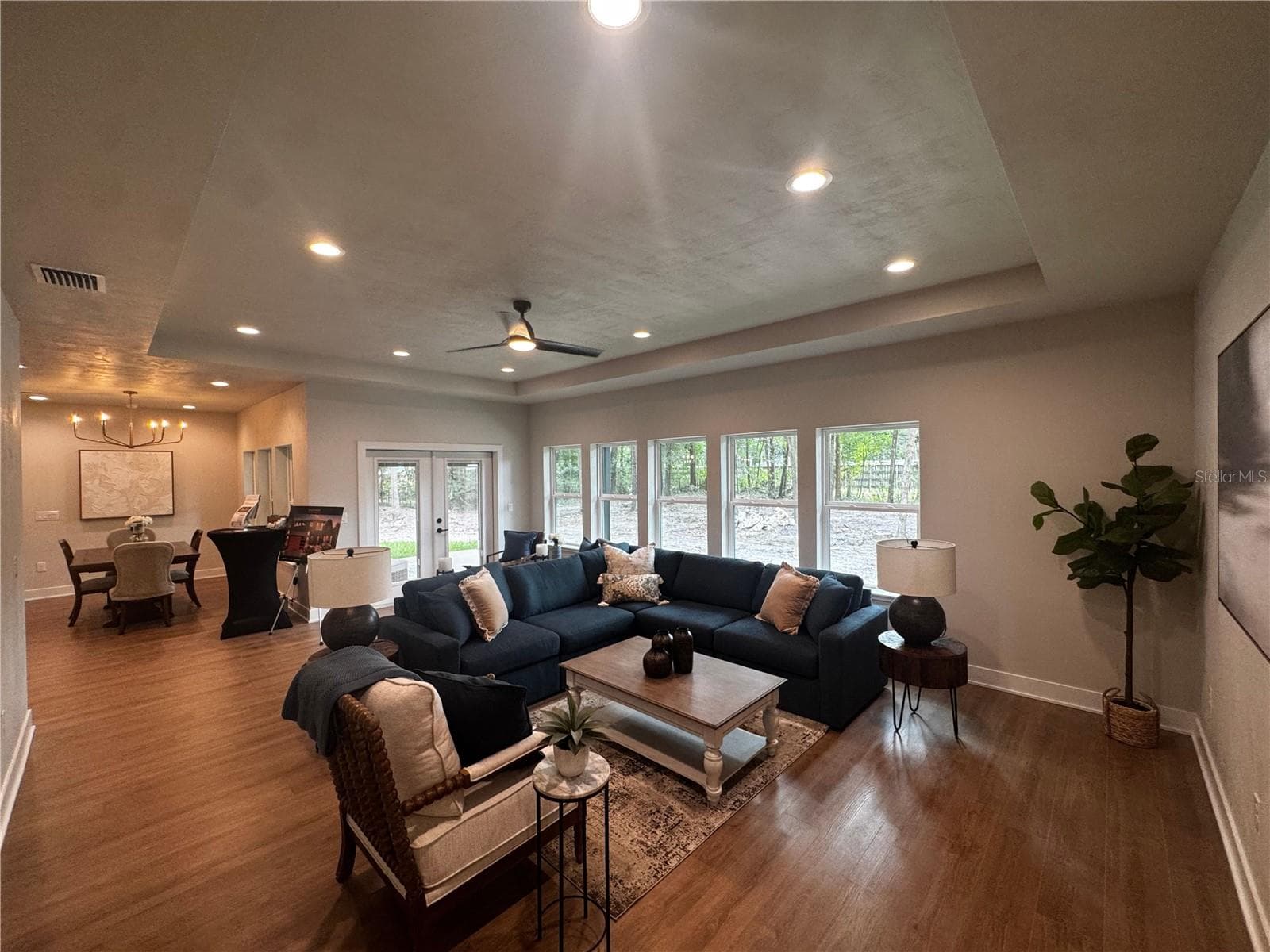 10/19/26 Finished photos living room - 23161 NW 183RD LN, HIGH SPRINGS