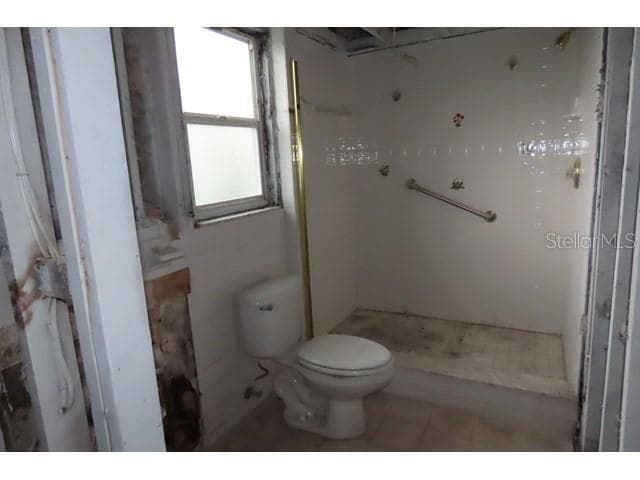 Single Family Residence at 12713 137TH LN, LARGO, photo 42 of 60