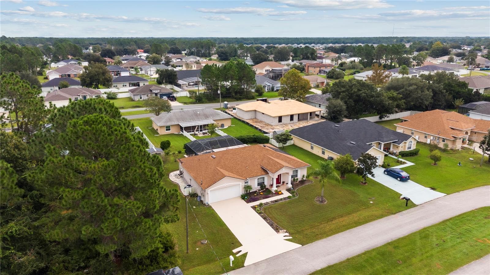 Single Family Residence at 64 LANCELOT DR, PALM COAST, photo 2 of 57