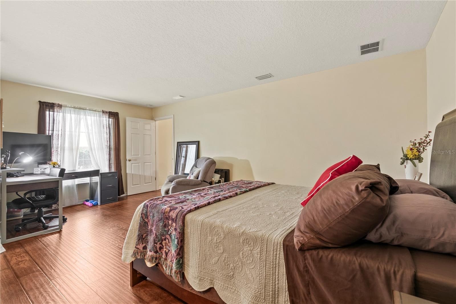 Single Family Residence at 64 LANCELOT DR, PALM COAST, photo 33 of 57