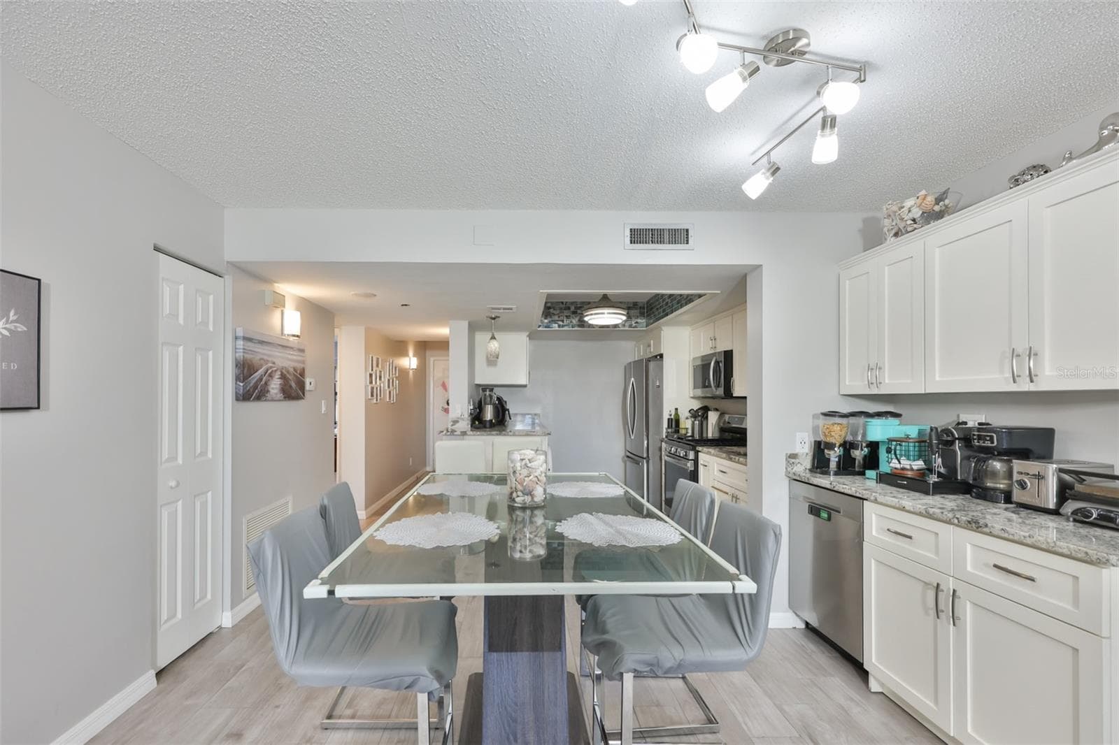Condominium at 5400 PARK ST N #208, ST PETERSBURG, photo 10 of 76