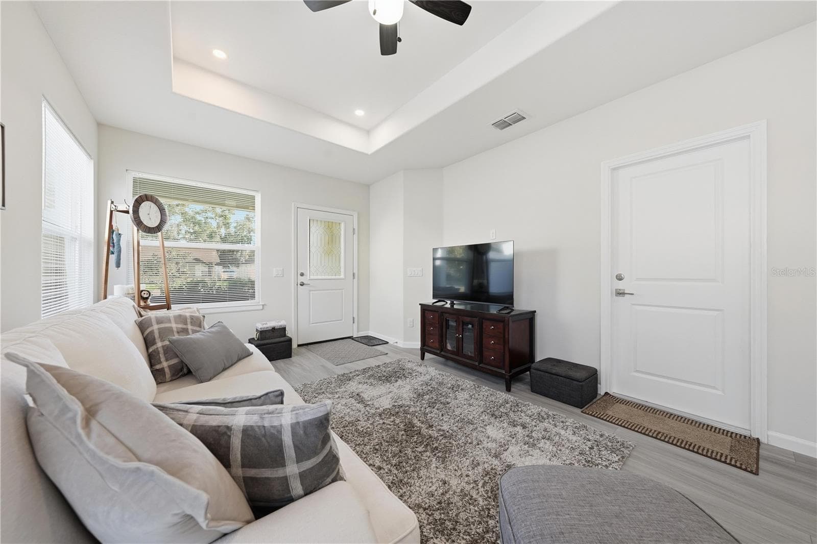 great room - 1911 VIRGINIA AVE, EUSTIS