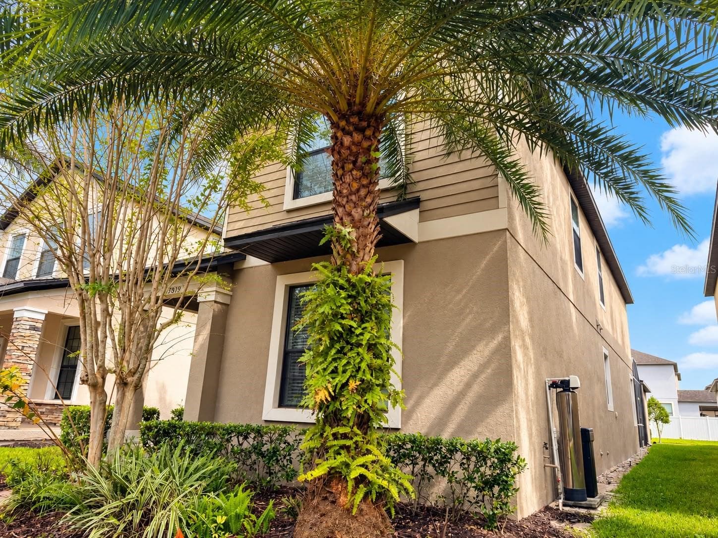 Single Family Residence at 13019 GARRIDAN AVE, WINDERMERE, photo 3 of 57