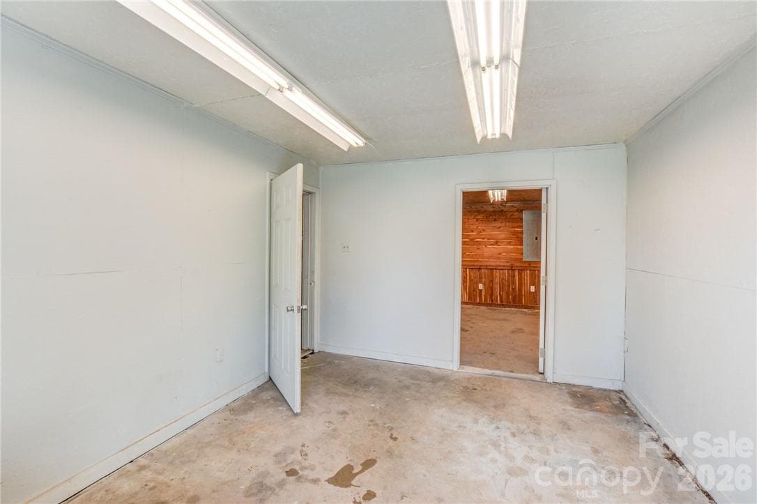 Building has 2 offices/storage space - 311 Bell Road, Kings Mountain