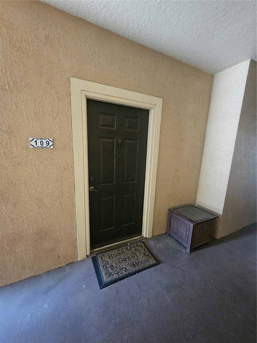 Condominium at 5512 METROWEST BLVD #12-109, ORLANDO, photo 3 of 33
