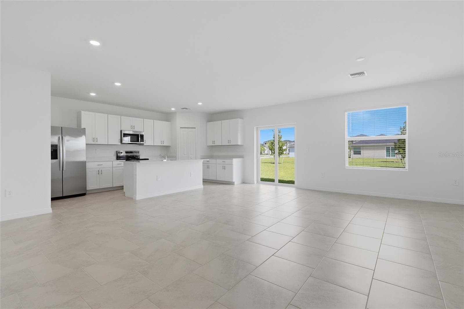 Single Family Residence at 26593 JASPER WAY, PUNTA GORDA, photo 4 of 33