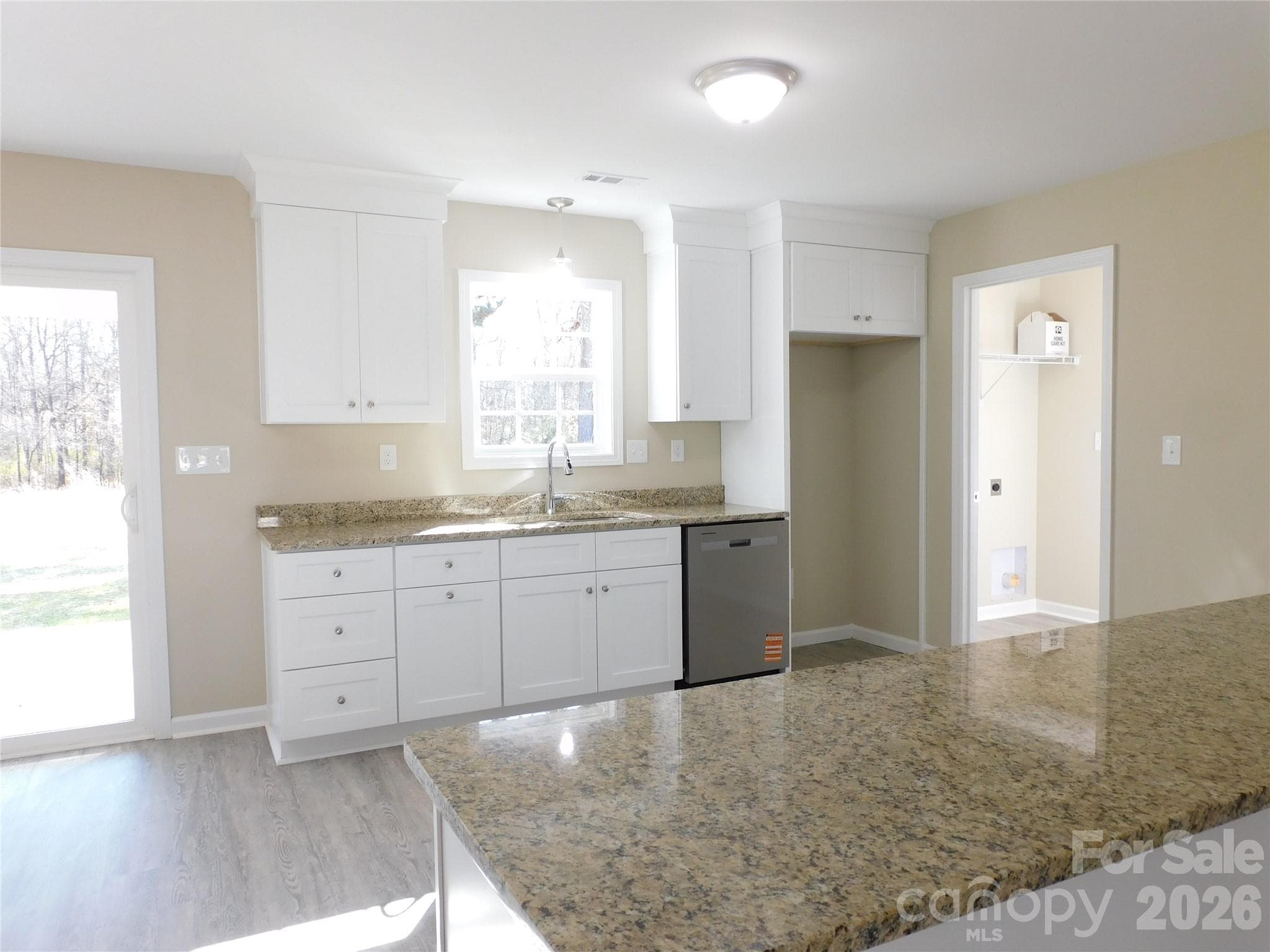 Kitchen - 222 Mcclain Street, York